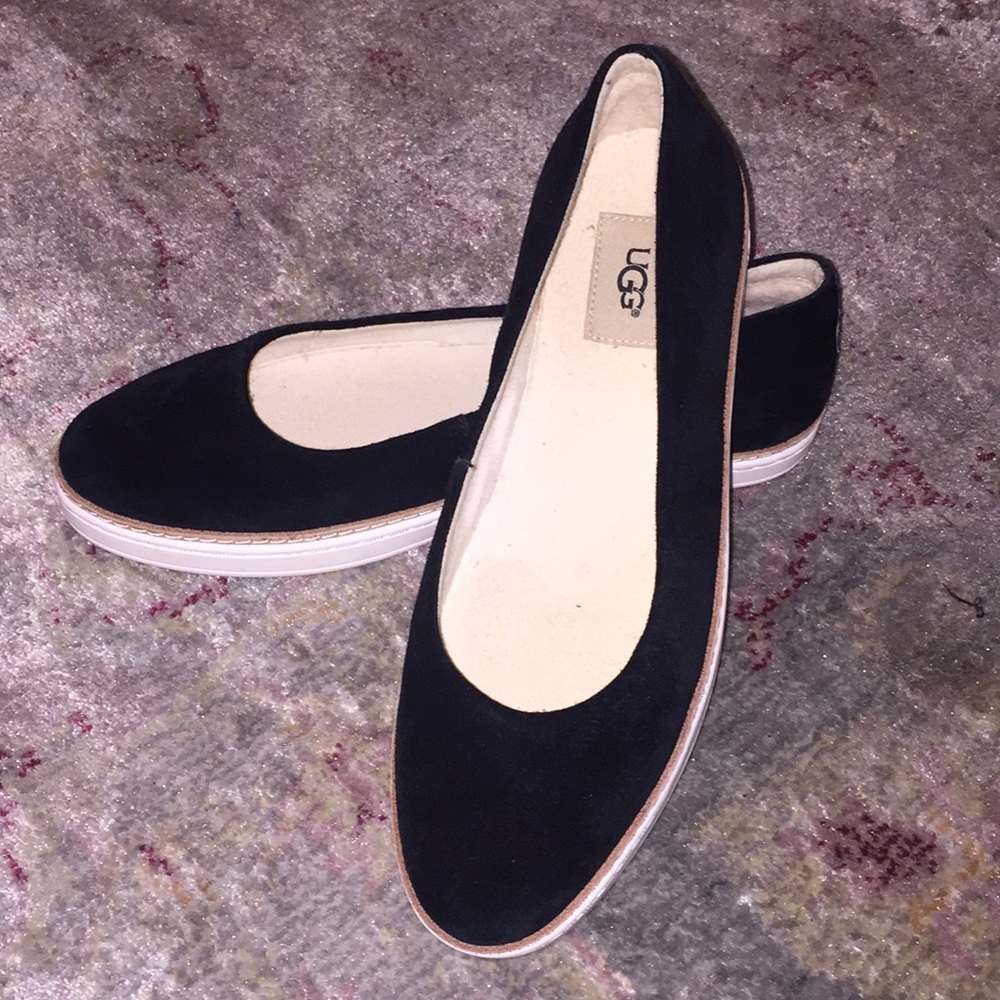 UGG Sneaker Flats!